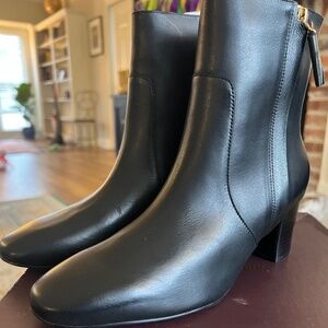 Black Heeled Bootie-Johnston & Murphy Eleanor Side Zip Heeled Boot